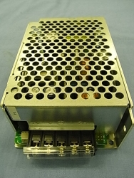 OMRON 直流安定化電源 S8PS-10024CD (中古品）