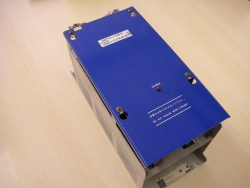 安川電機 コンデンサユニット VS-686用 (中古品）
